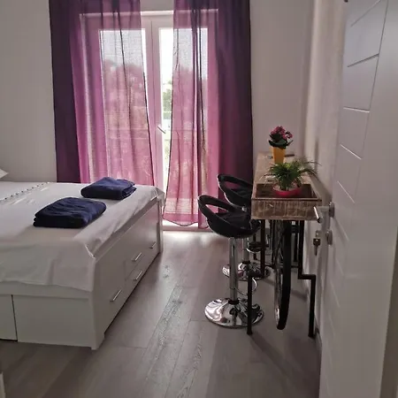 M&m's- Lovely Baška Voda