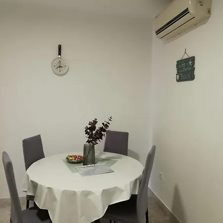 M&m's- Lovely Baška Voda