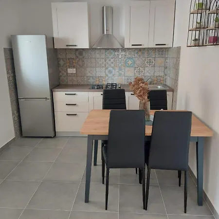 M&m's- Lovely Lejlighed *