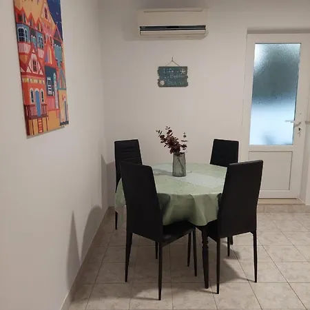 M&m's- Lovely Baška Voda